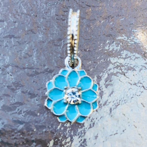 Blue flower charm bracelet necklace dangles - Picture 1 of 4